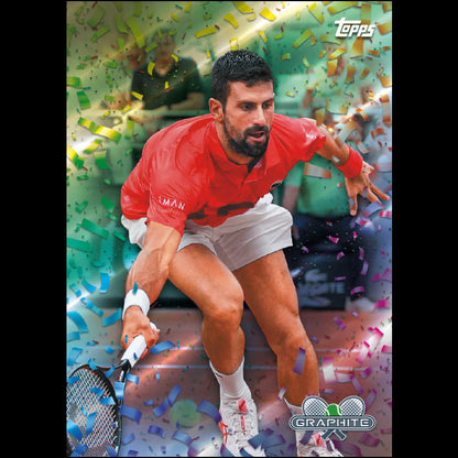 2026 Topps Graphite Tennis - Novak Djokovic Action Insert Karte im roten Shirt